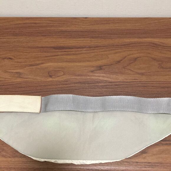 Vintage Versace Jeans Couture White Nylon Unisex Padded Fanny Pack on Web Belt. - Picture 4 of 12